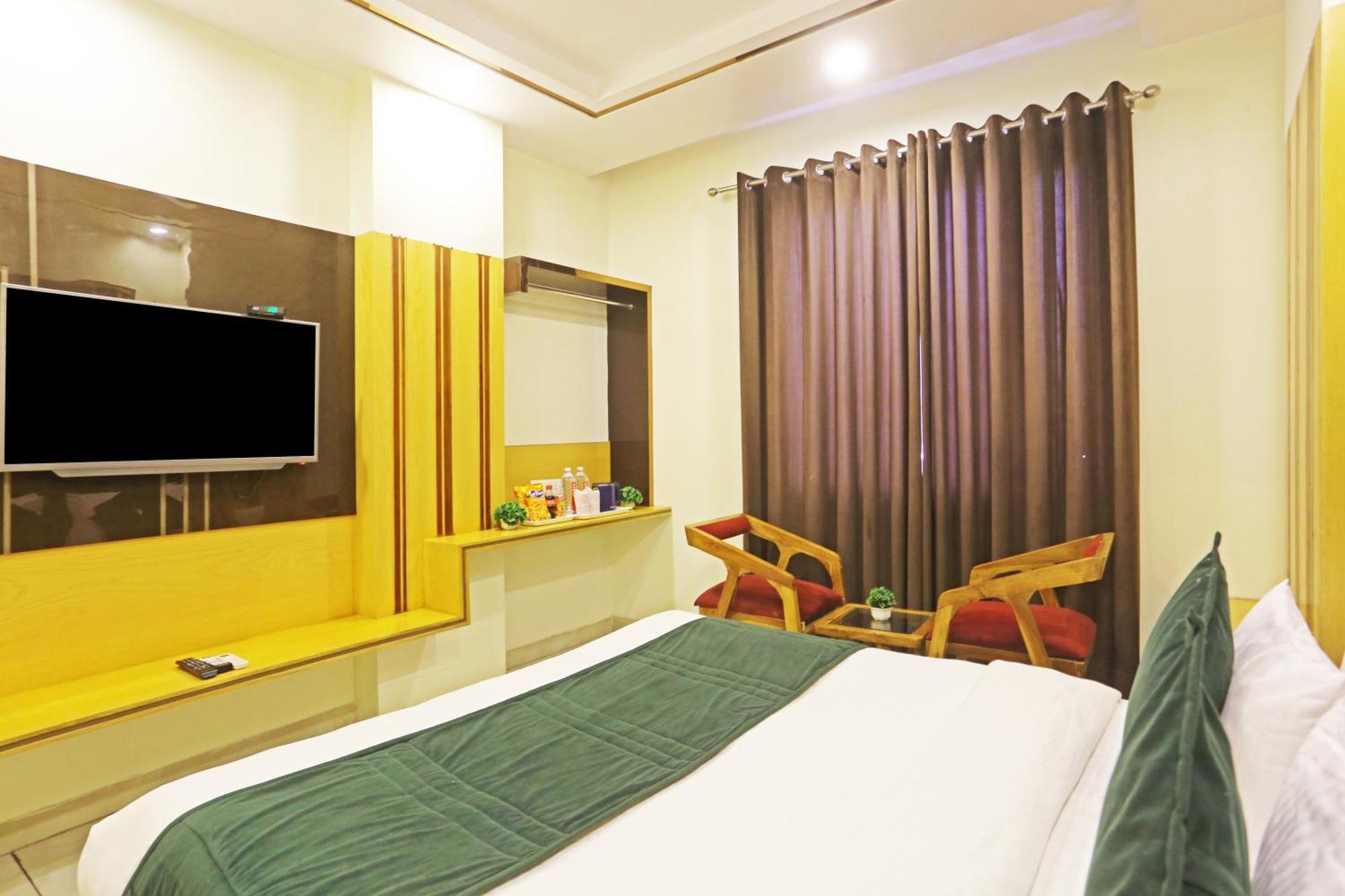 Hotel Aman Imperial Just A Minute Away From New Delhi Railway Station And Connaught Place Экстерьер фото