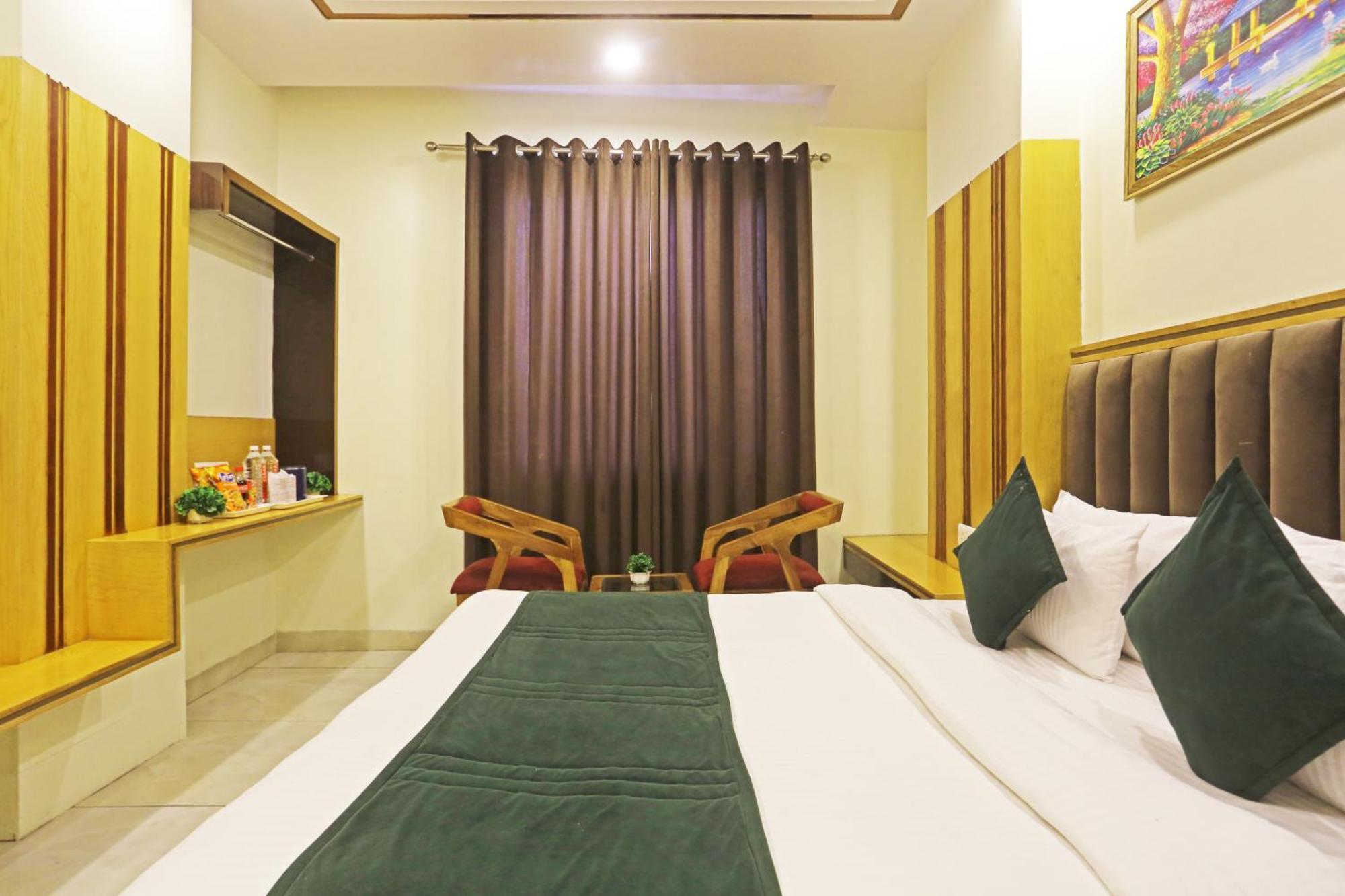 Hotel Aman Imperial Just A Minute Away From New Delhi Railway Station And Connaught Place Экстерьер фото